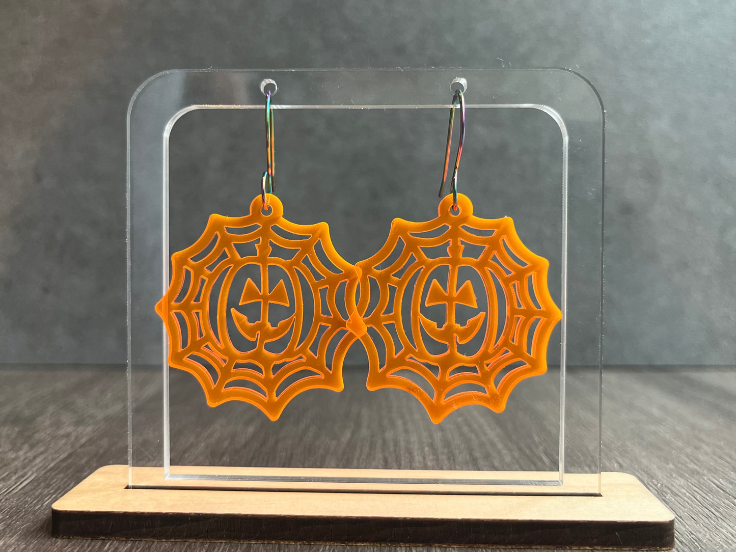 Spider-jack-o'-lantern earrings