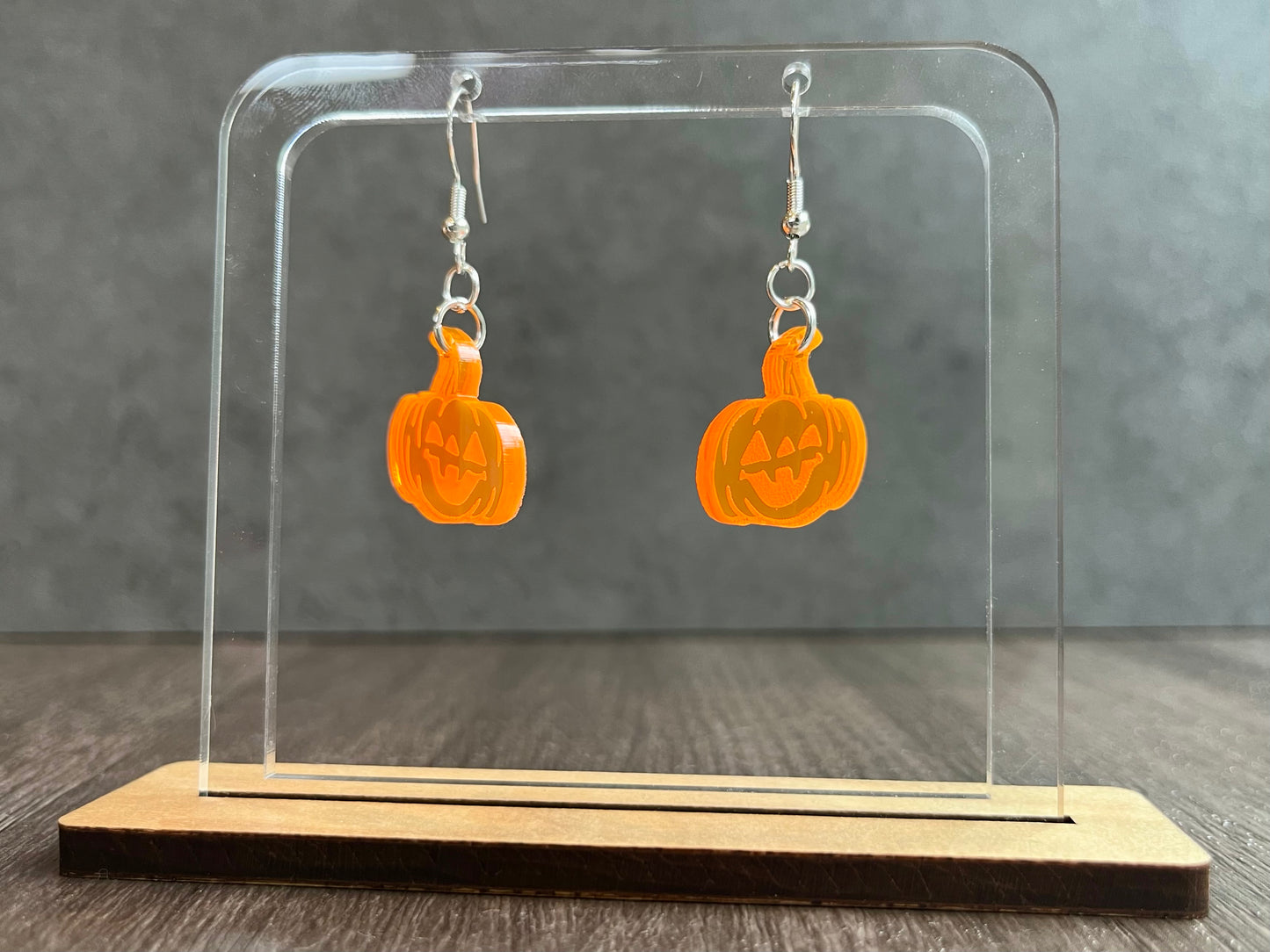 Jack-o'-lantern earrings
