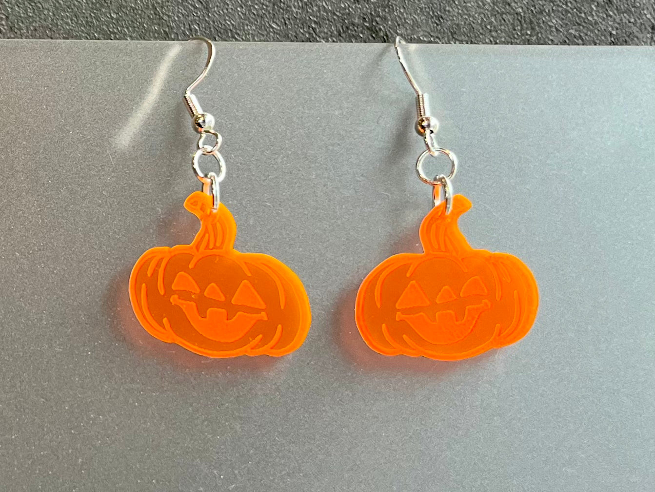 Jack-o'-lantern earrings