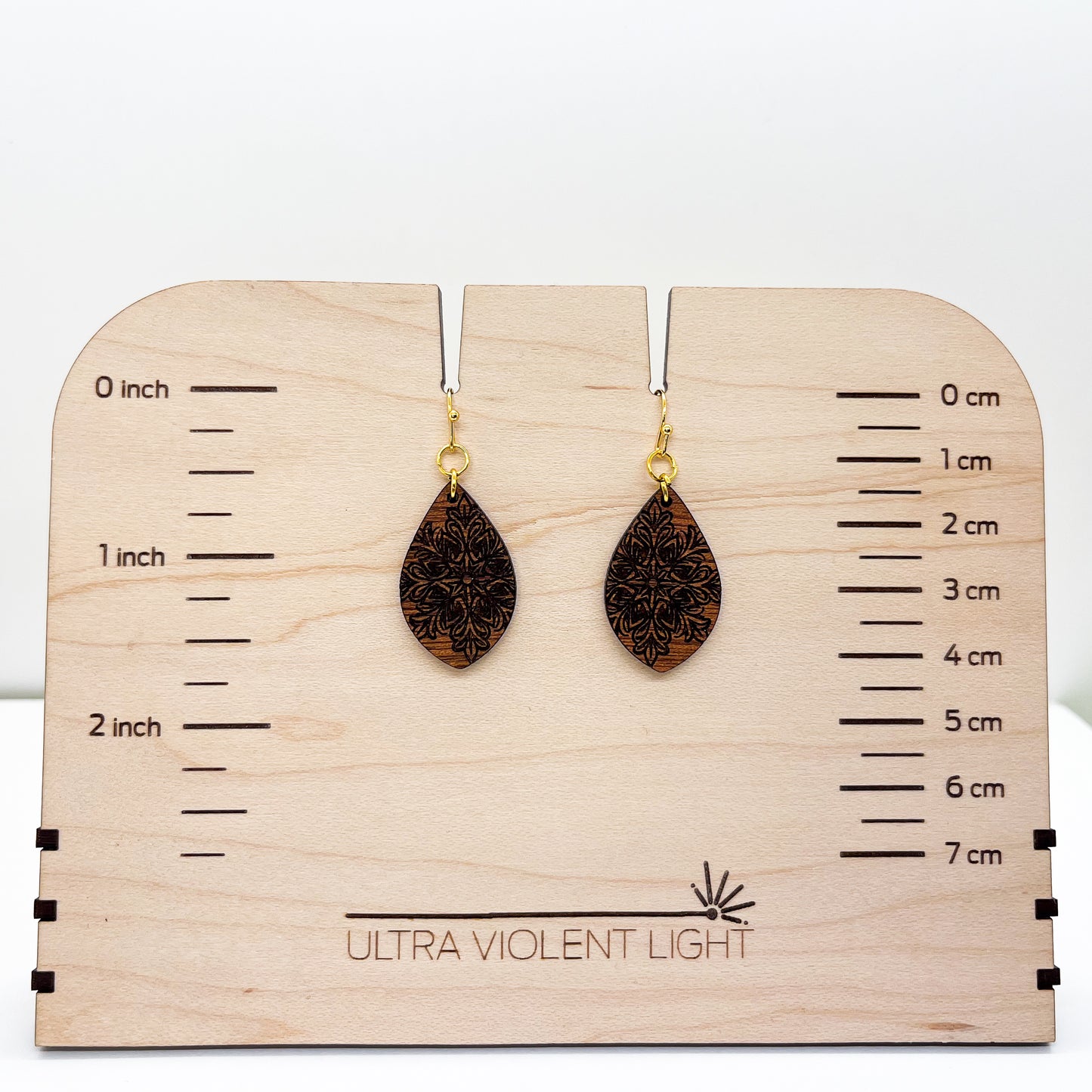 Engraved snowflake earrings