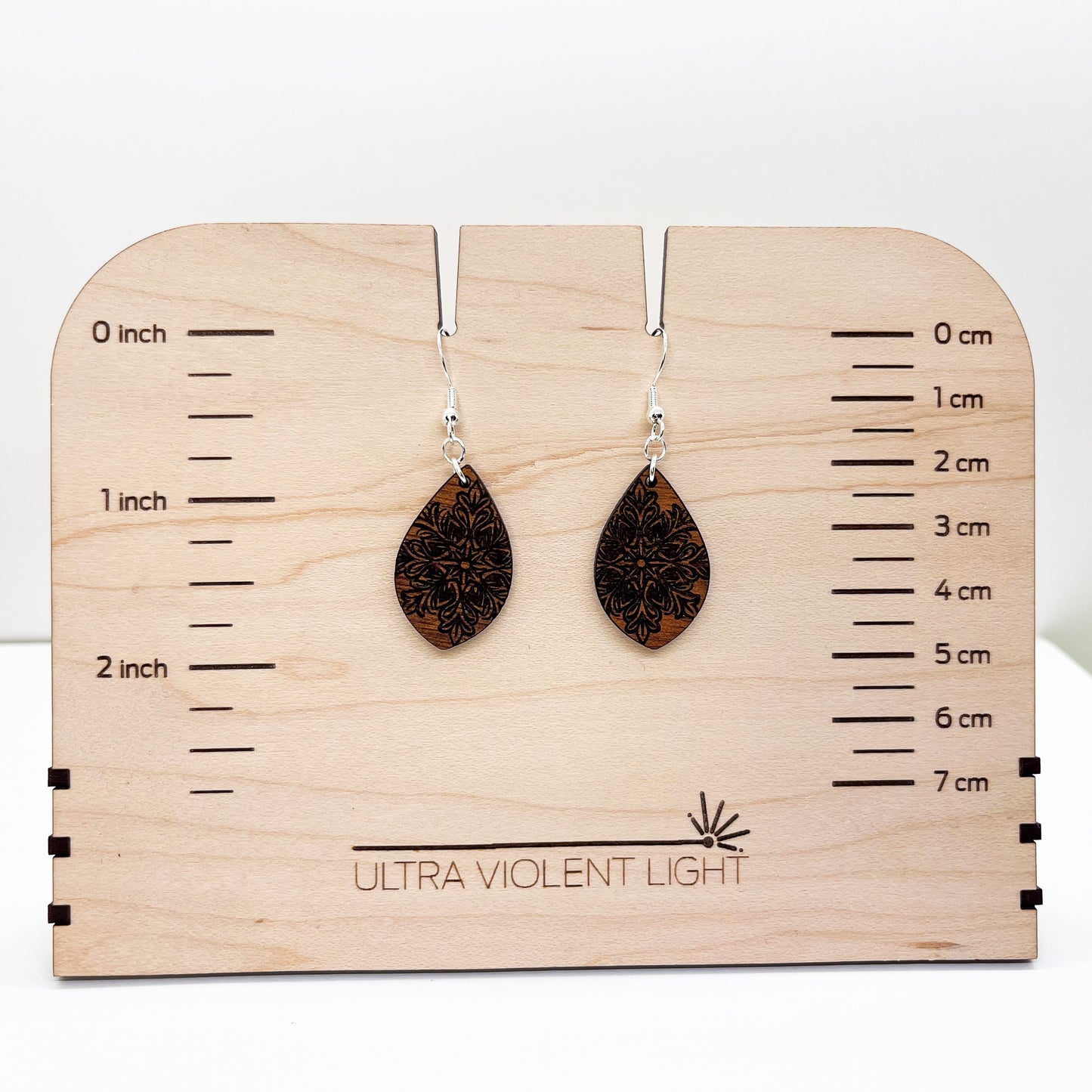 Engraved snowflake earrings