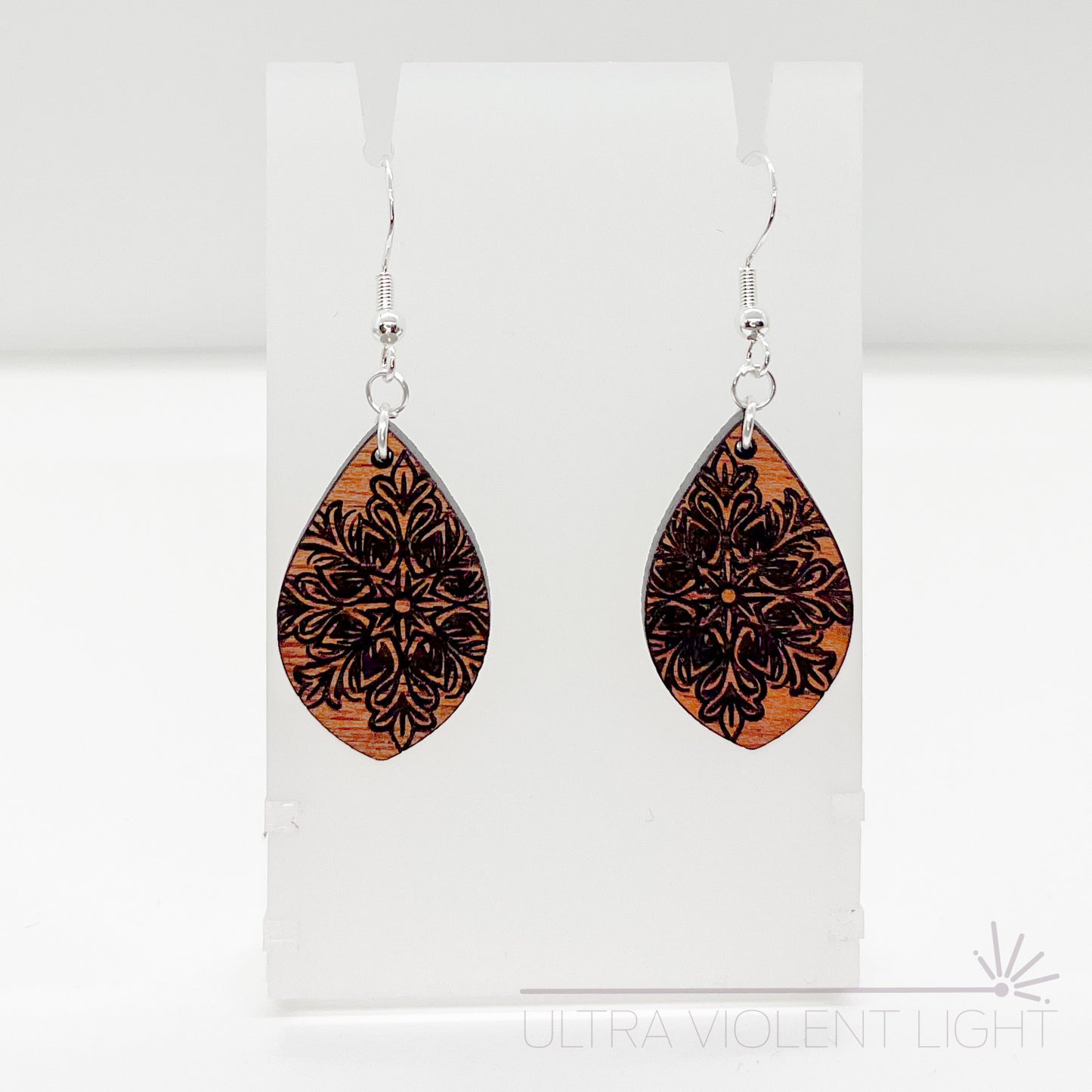 Engraved snowflake earrings