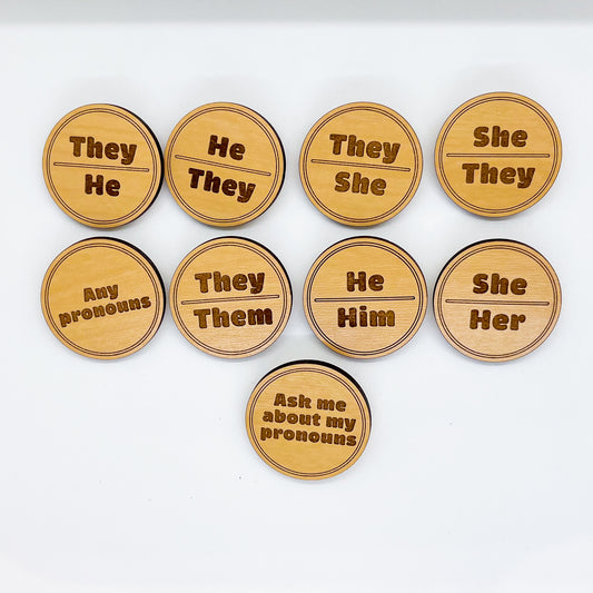 Pronoun pin