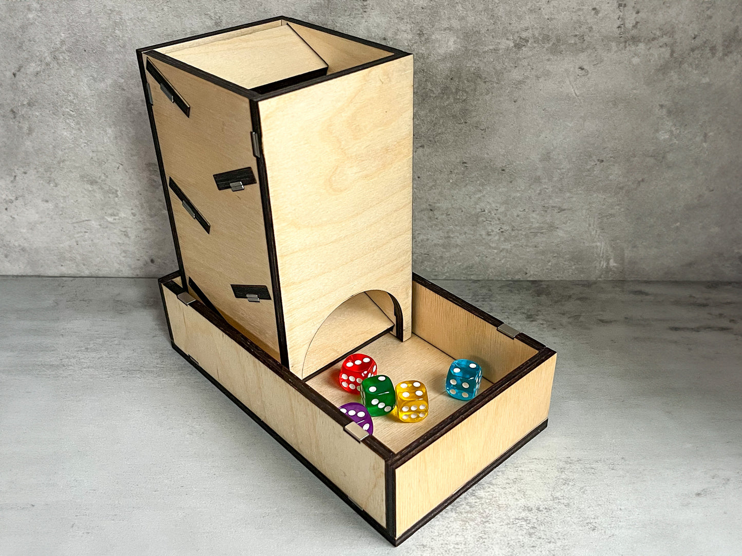 Magnetic collapsible dice tower