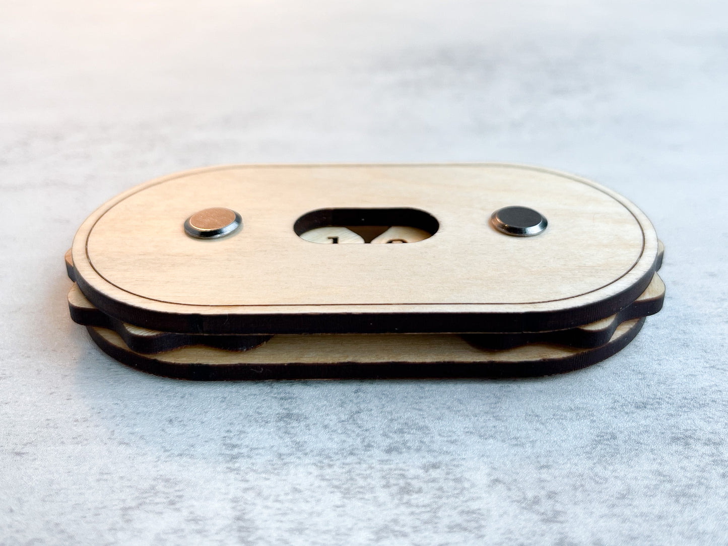 Life tracker for board games