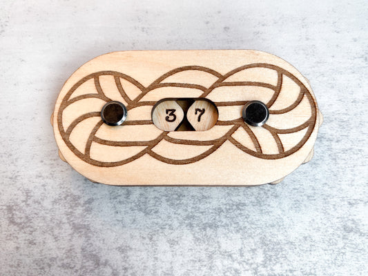 Knitting and crochet row counter