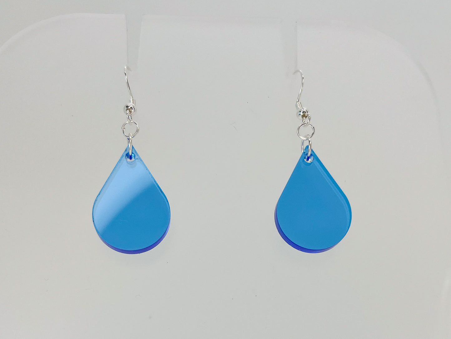 Blue single sundrop hook dangle earrings