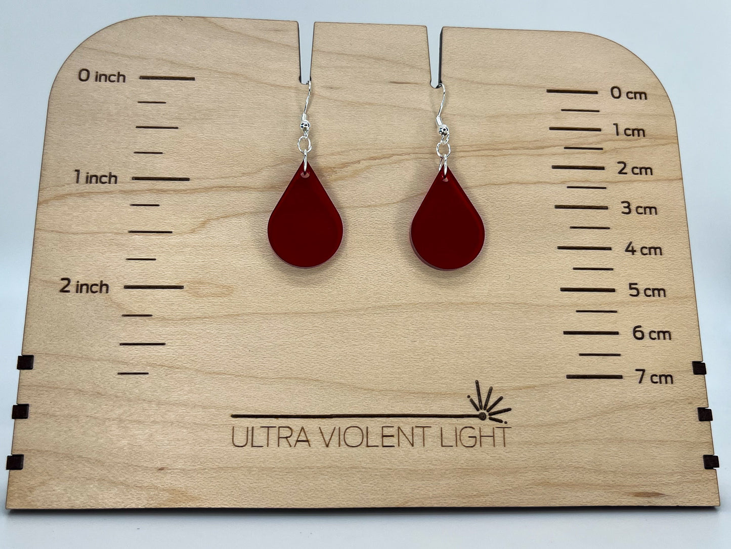 Red single sundrop hook dangle earrings