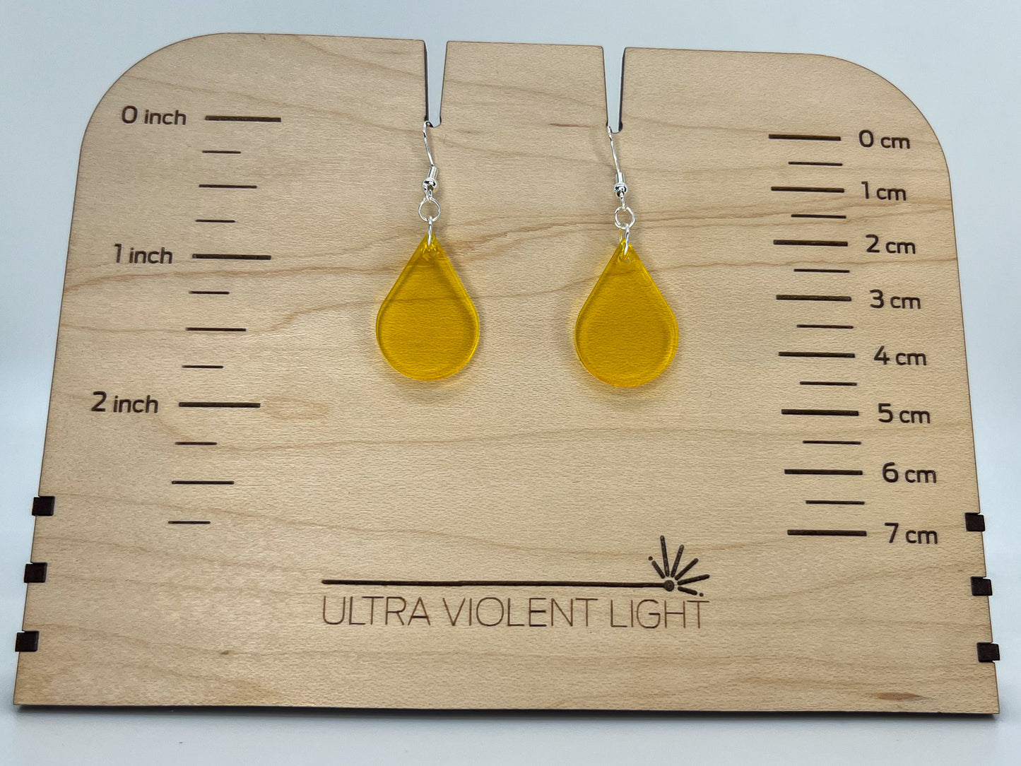 Yellow single sundrop hook dangle earrings