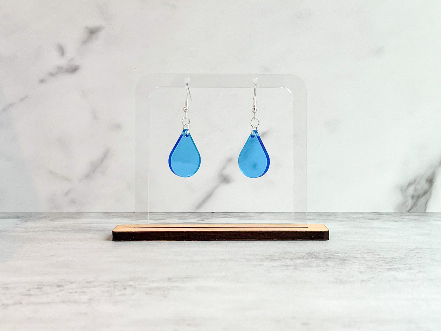 Blue single sundrop hook dangle earrings