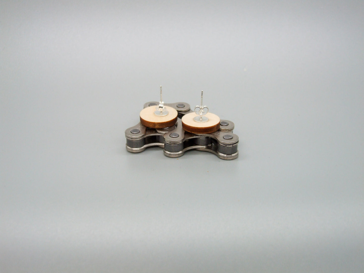 Midtail bicycle earrings