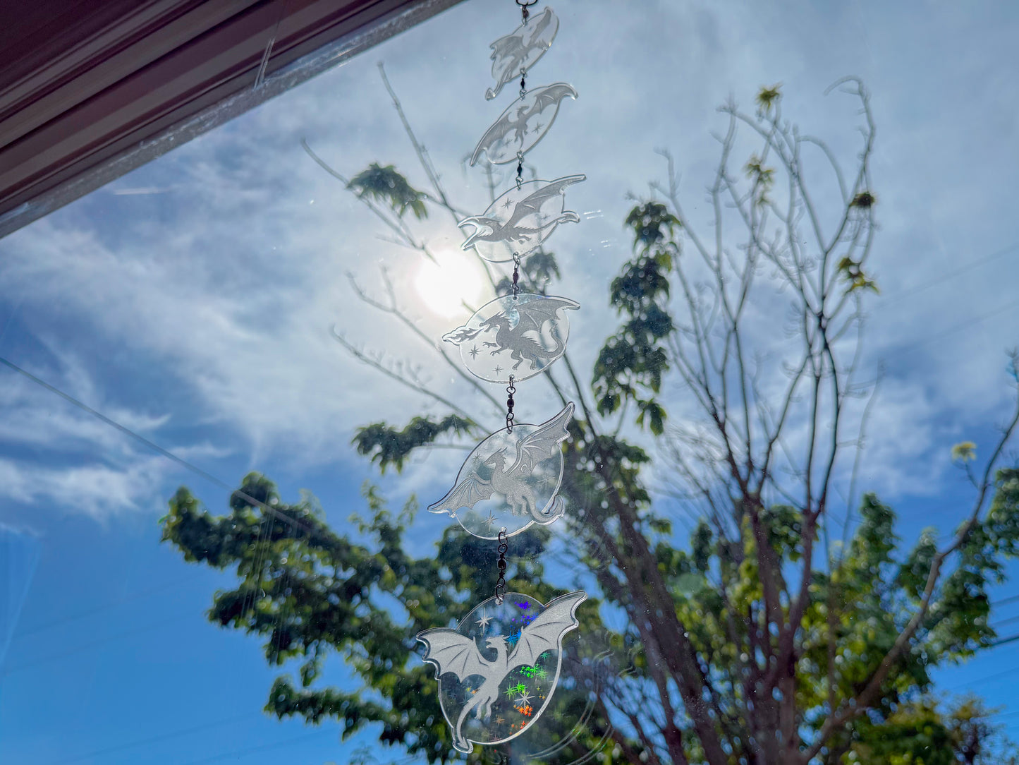 Dangling dragon suncatcher / mobile